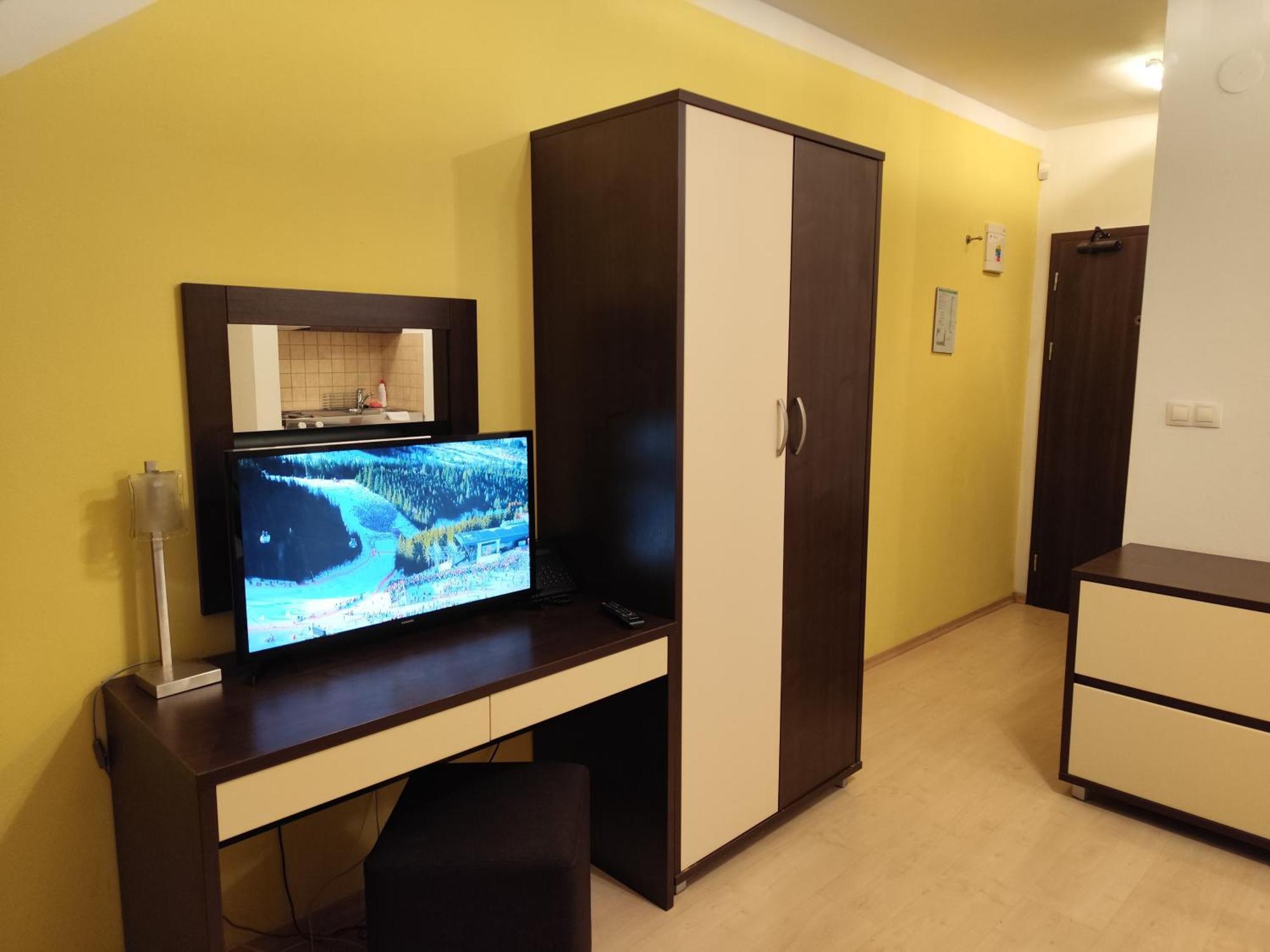 Apartmán Liptov - Hotel Bešeňová Besenova Exterior foto